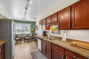 W Meade Dr-S1407-017r.jpg