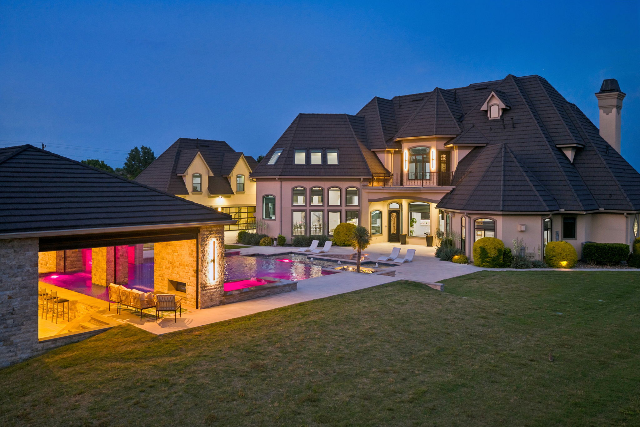 1091Broadmoor_005