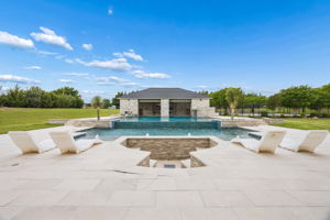 1091Broadmoor_003