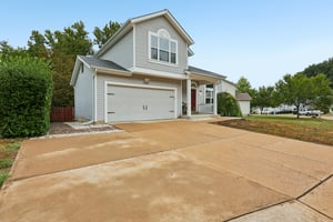 Fenton Park Dr-S1109-002.jpg
