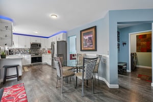 Fenton Park Dr-S1109-020.jpg
