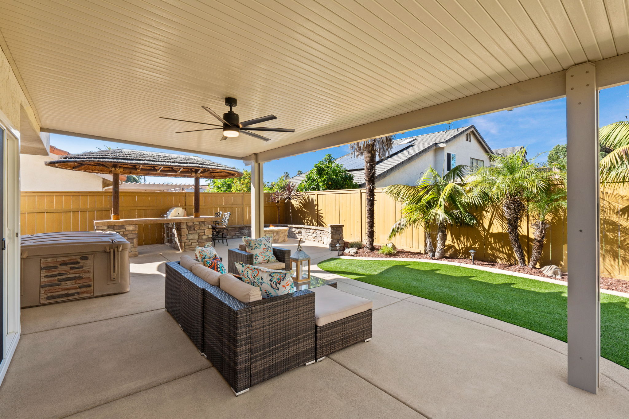 1091 La Tortuga Dr-38