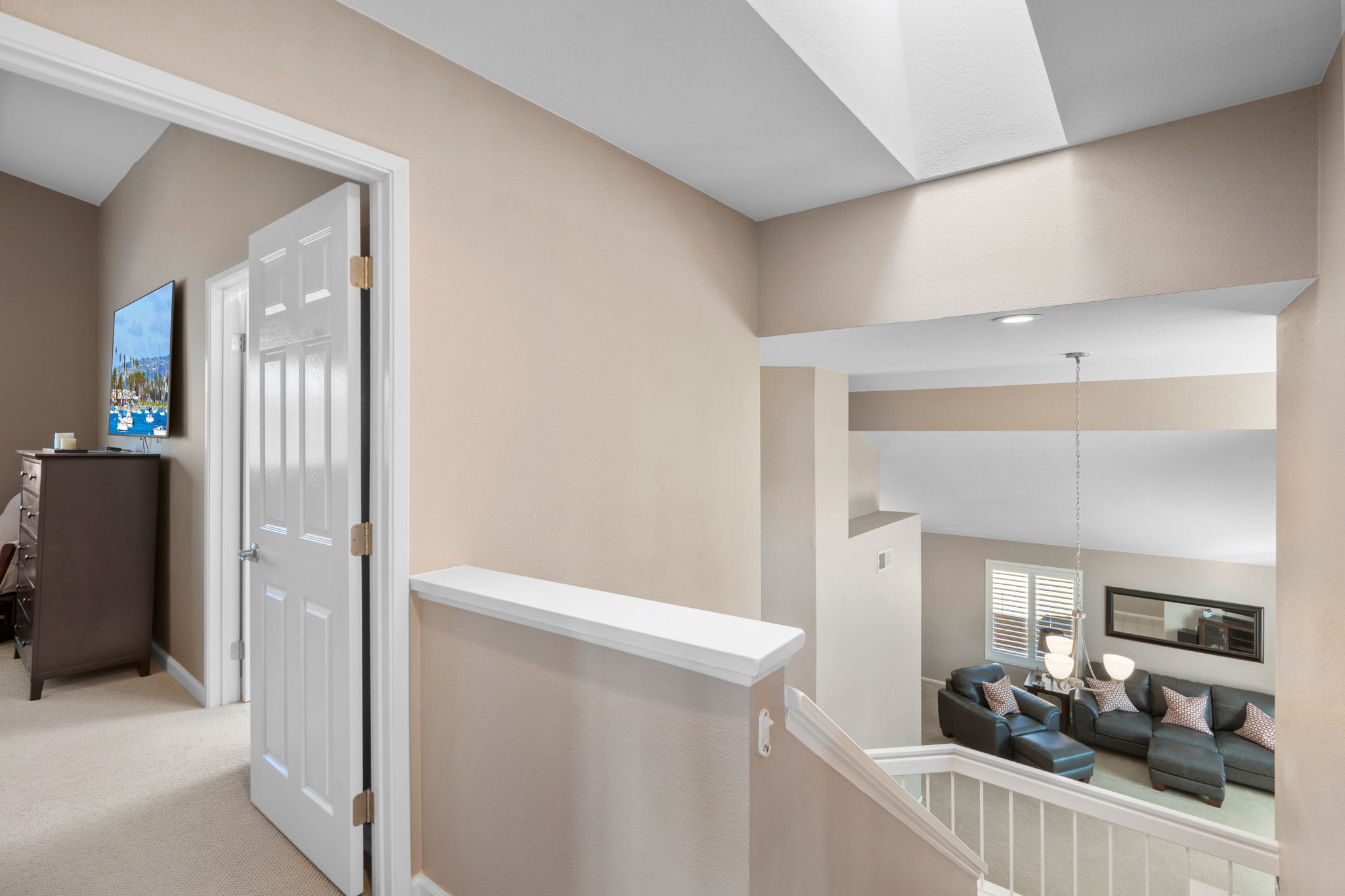 1091 La Tortuga Dr-25