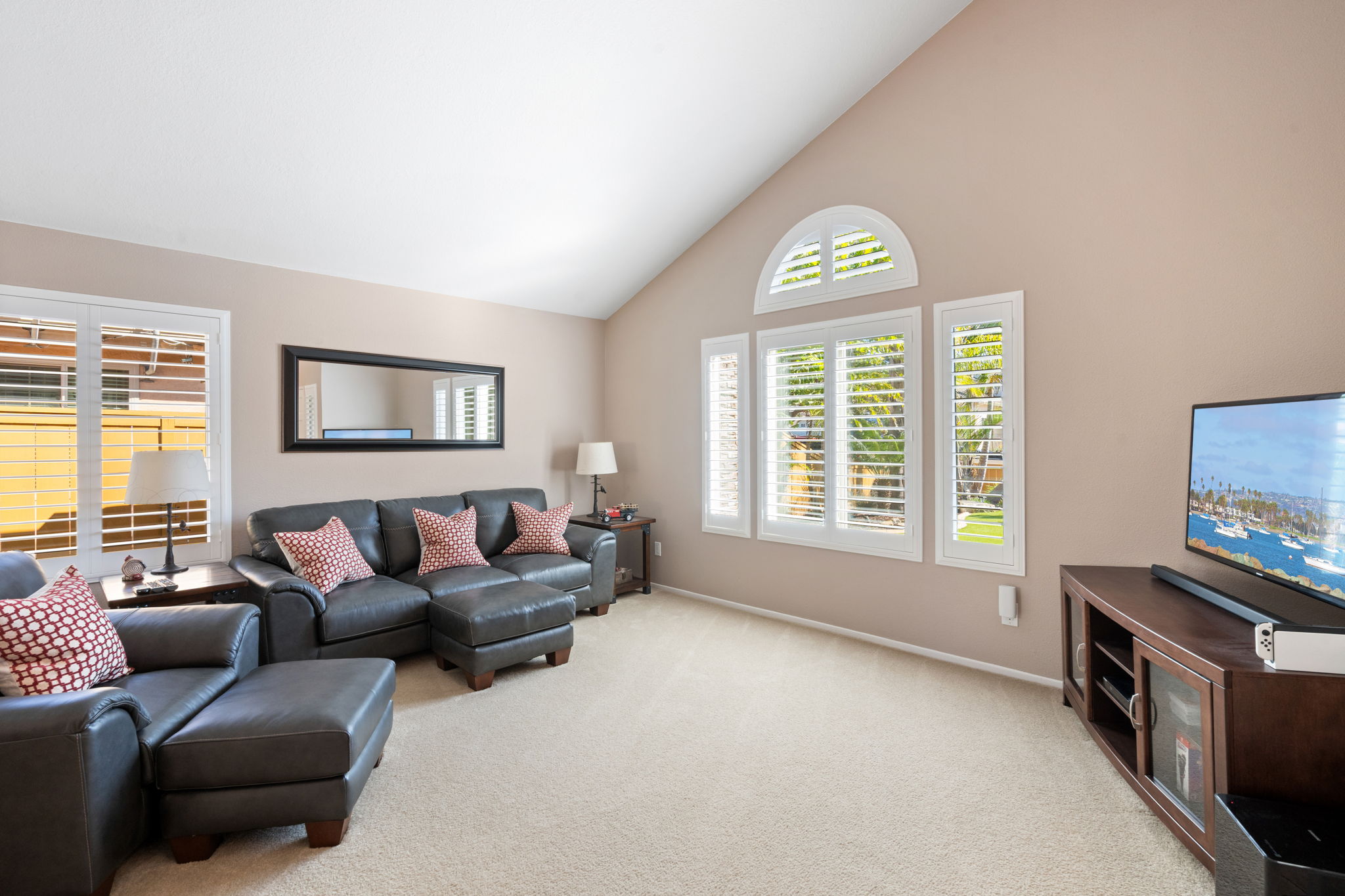 1091 La Tortuga Dr-22