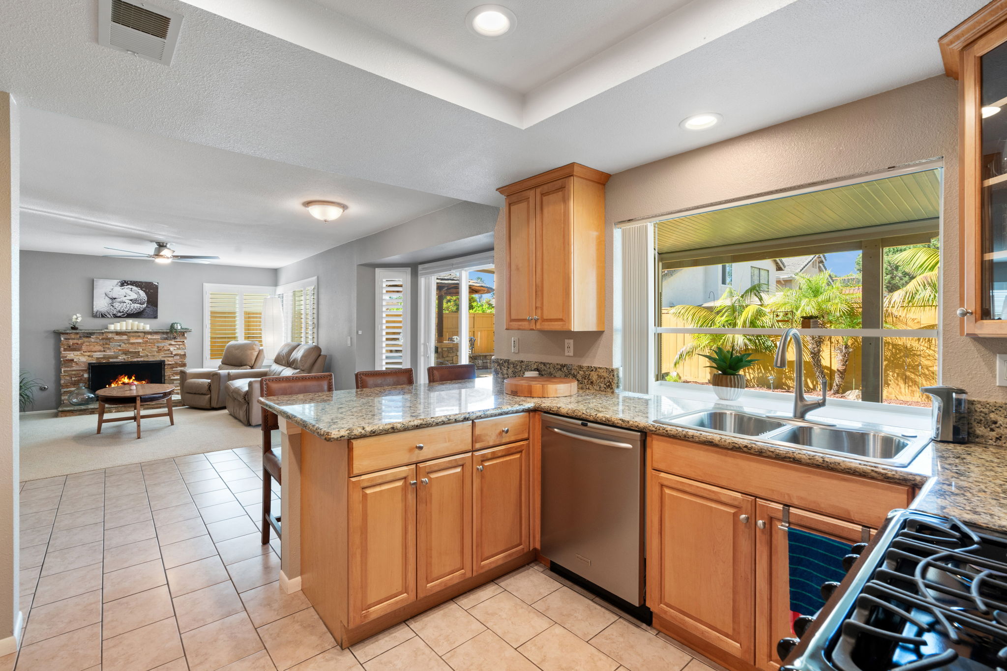 1091 La Tortuga Dr-16