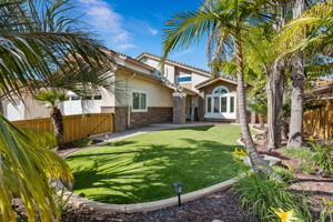 1091 La Tortuga Dr-48