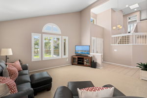 1091 La Tortuga Dr-21