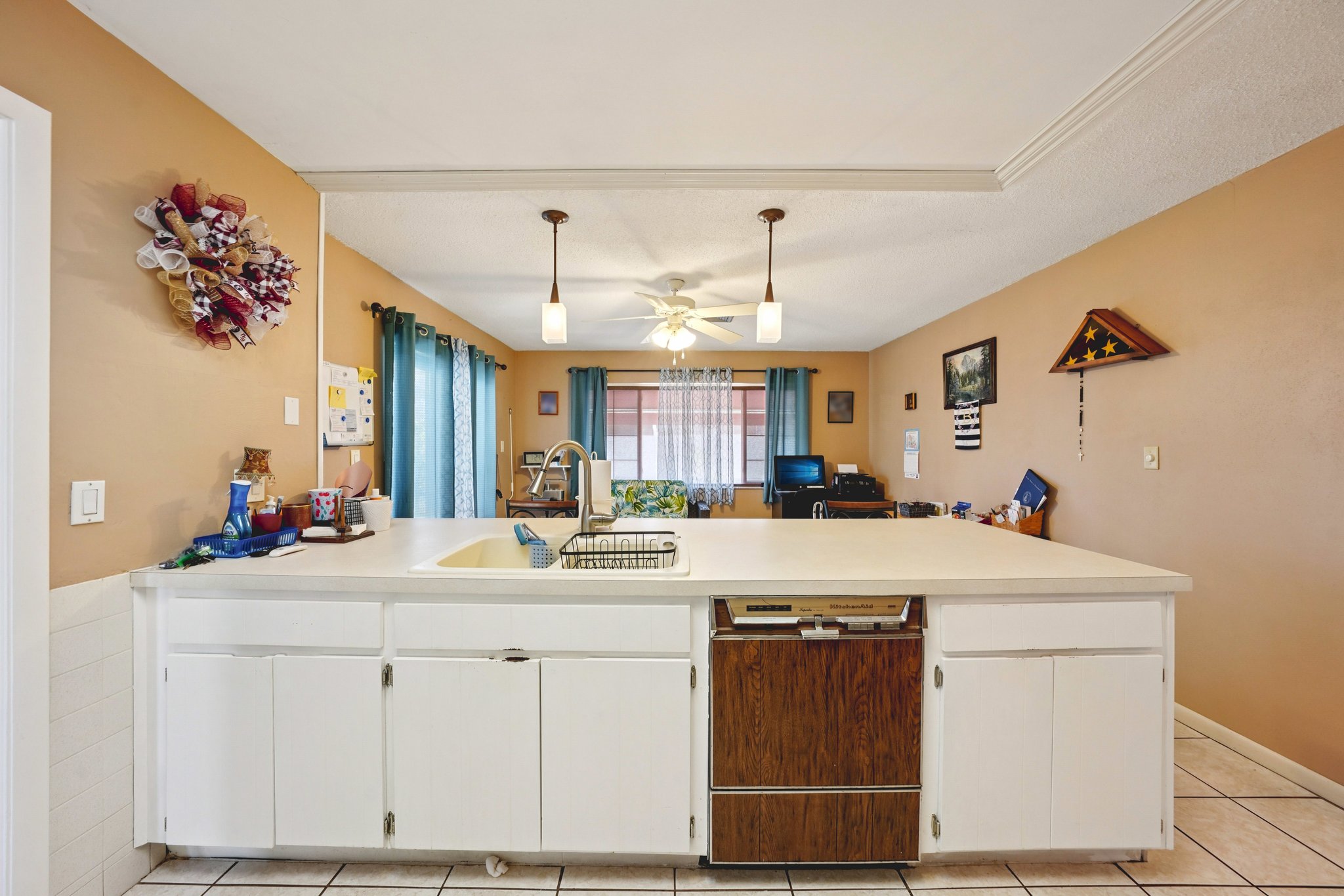 128th Ave N-S2202-024.jpg