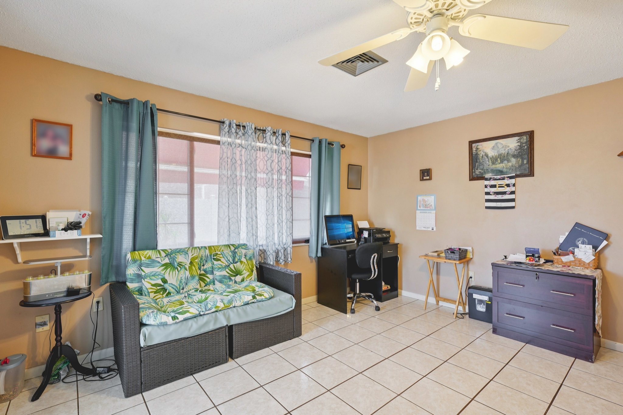 128th Ave N-S2202-043.jpg