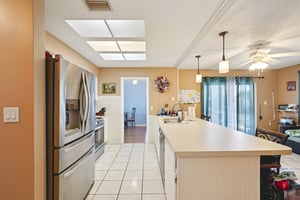 128th Ave N-S2202-022.jpg