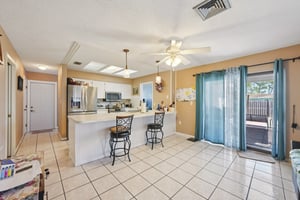 128th Ave N-S2202-025.jpg