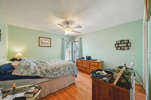 128th Ave N-S2202-040.jpg