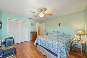 128th Ave N-S2202-042.jpg