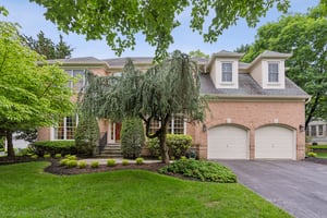 Welcome to 10914 Larkmeade Ln.