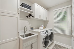 Mud/Laundry Room