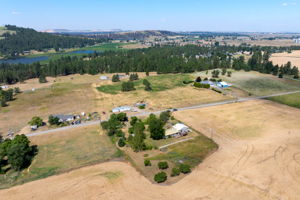  Photo 44
