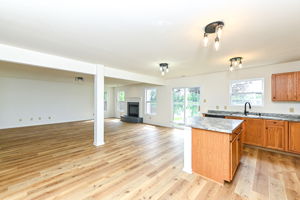 Breakfast Room & Kitchen