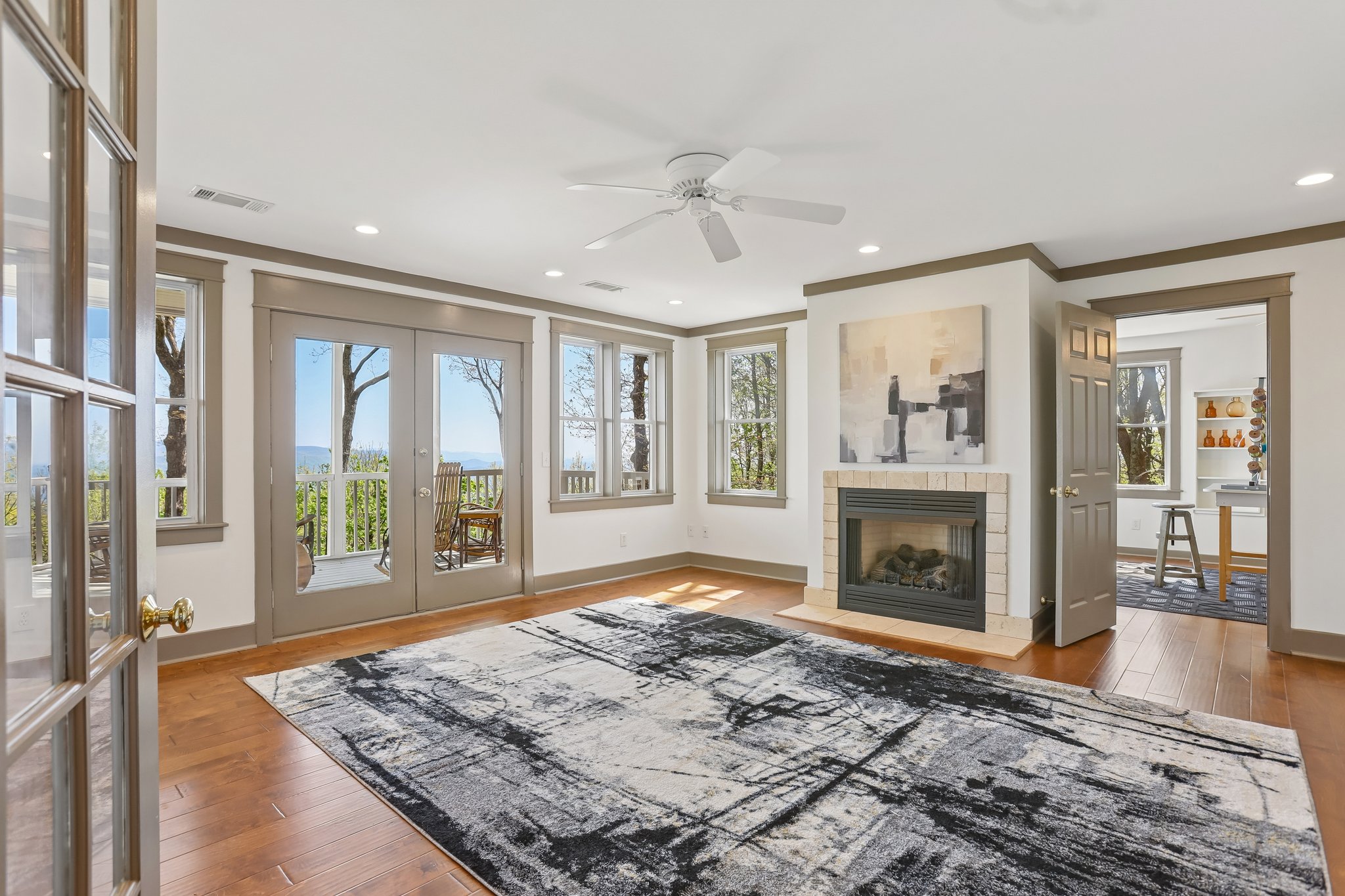 Lower Sassafras Pkwy-S2304-021.jpg