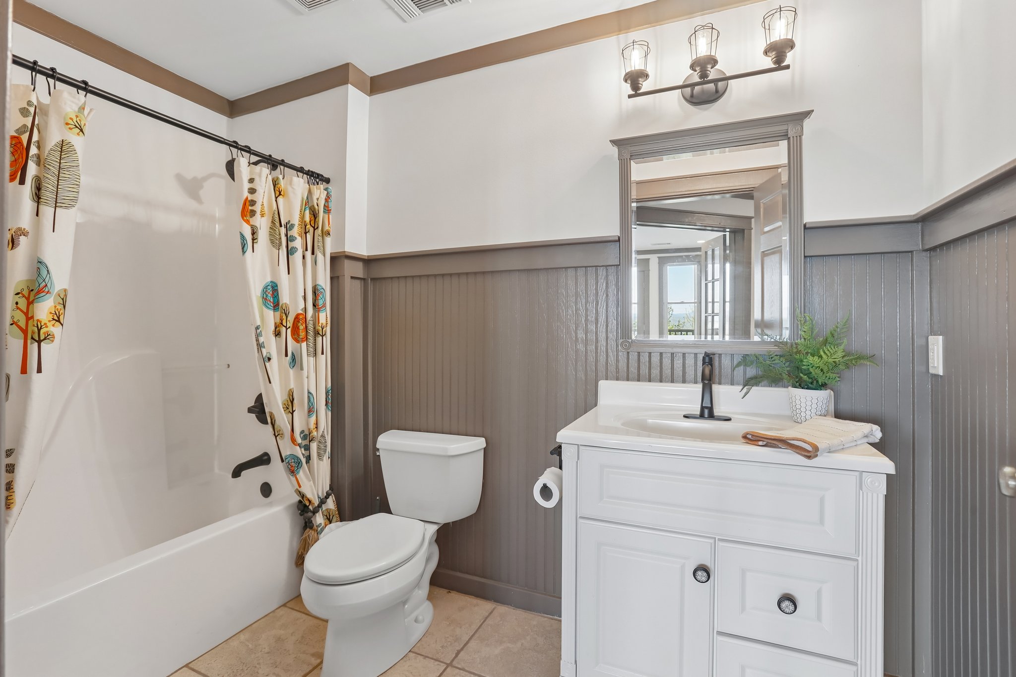 Lower Sassafras Pkwy-S2304-023.jpg