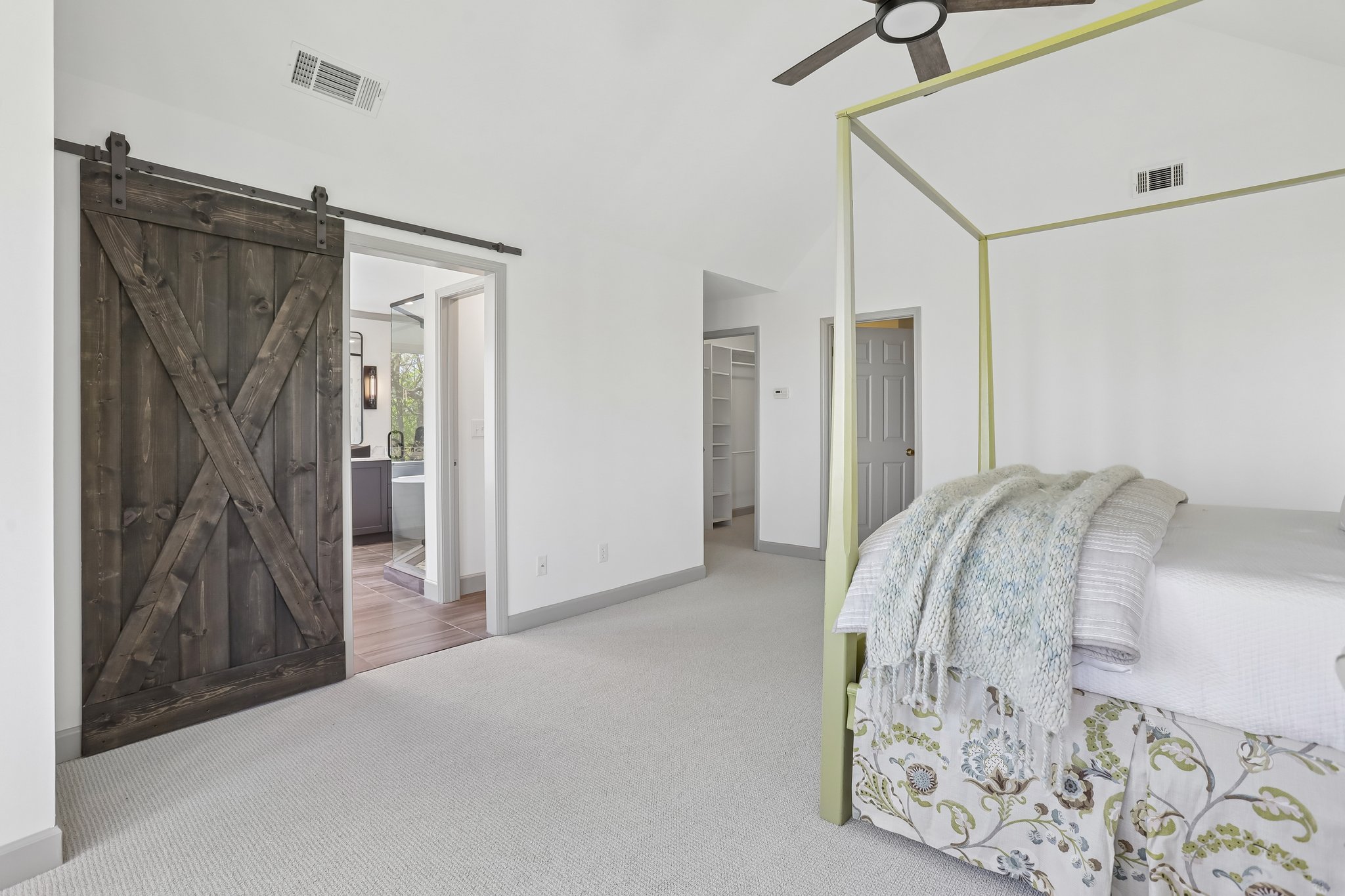 Lower Sassafras Pkwy-S2304-041.jpg