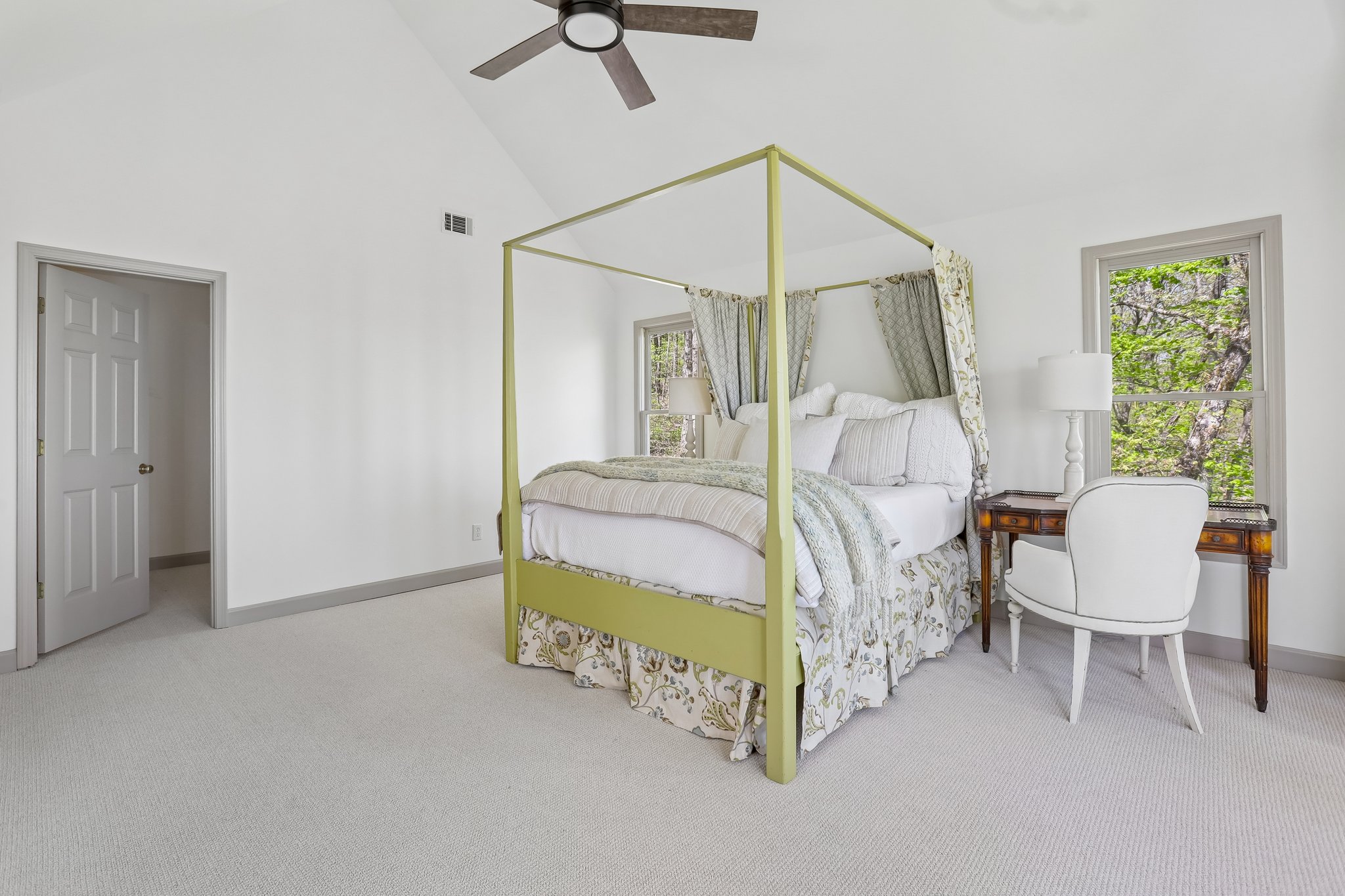 Lower Sassafras Pkwy-S2304-042.jpg