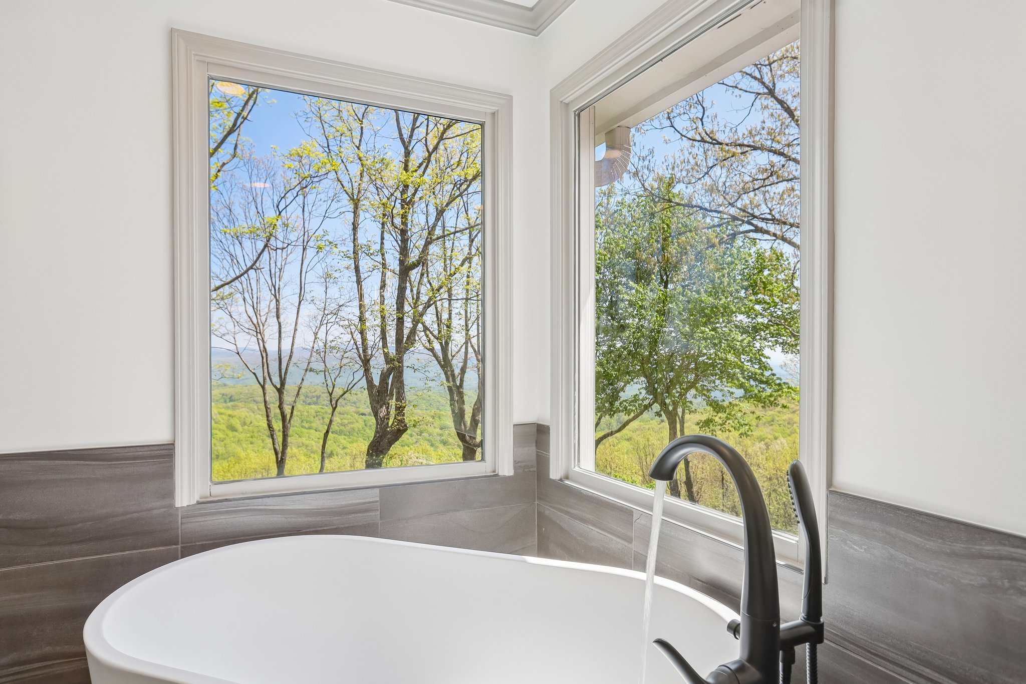 Lower Sassafras Pkwy-S2304-045.jpg