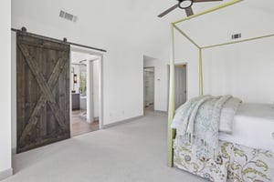 Lower Sassafras Pkwy-S2304-041.jpg