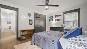  Photo 41