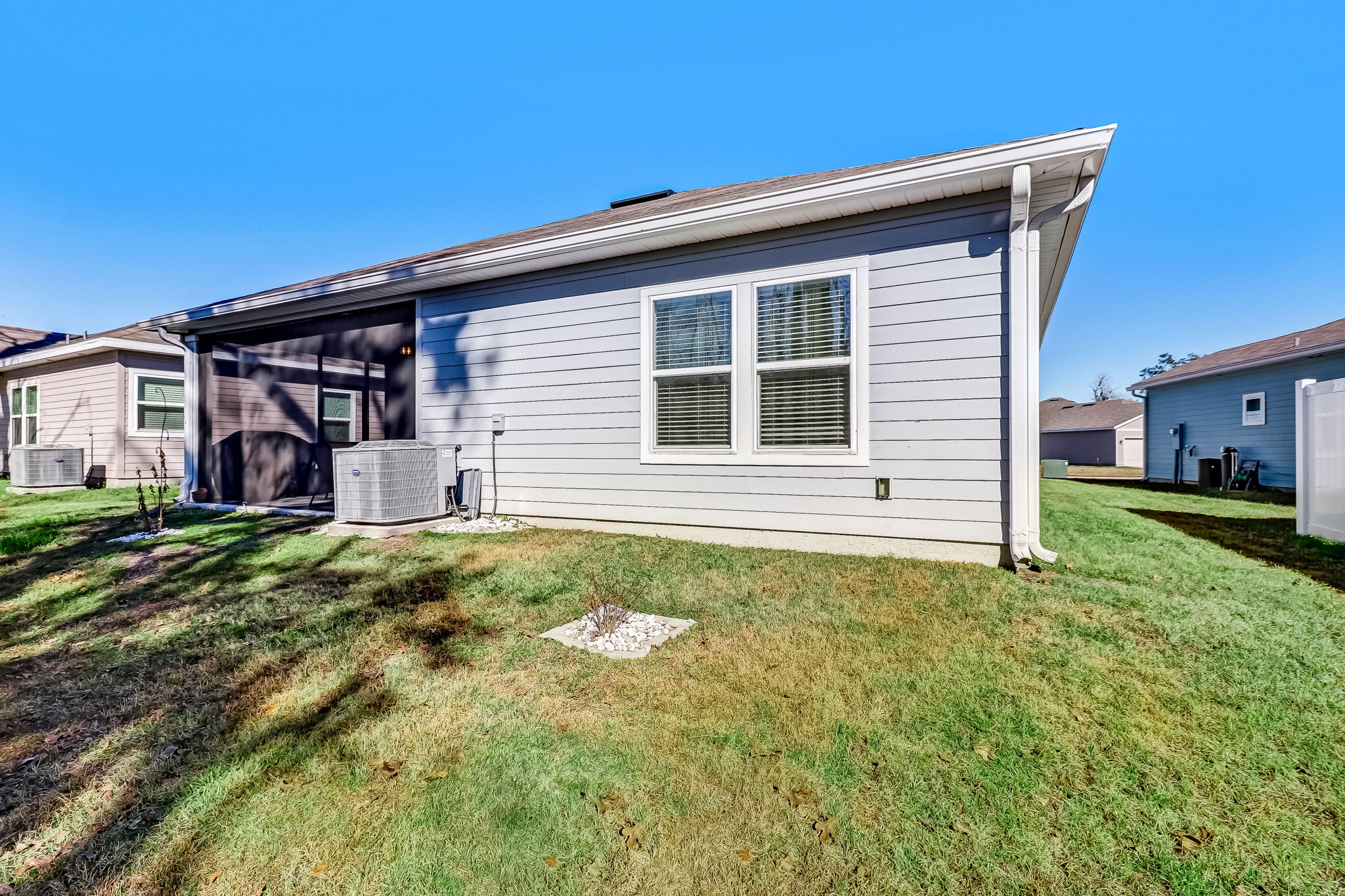 10938 Haws Ln, Jacksonville, FL 32218 ECVT