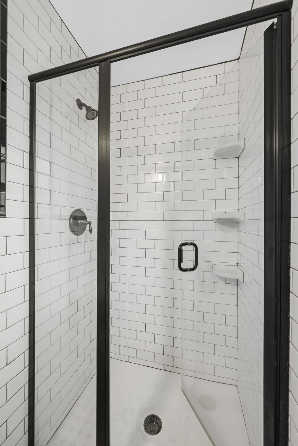  Photo 52