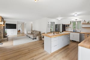 10945 Jani Ln_003.jpg