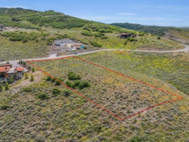 Gently sloping building site