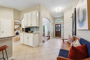 Gladstone Dr-1606-027.jpg