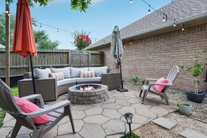 Gladstone Dr-1606-039.jpg