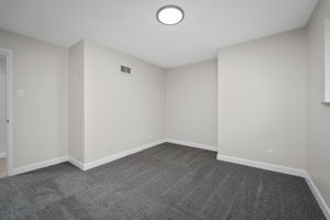  Photo 34