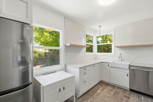 011_F8_1095 Peach St