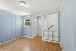 017_F8_1095 Peach St