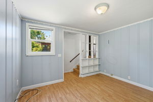 018_F8_1095 Peach St