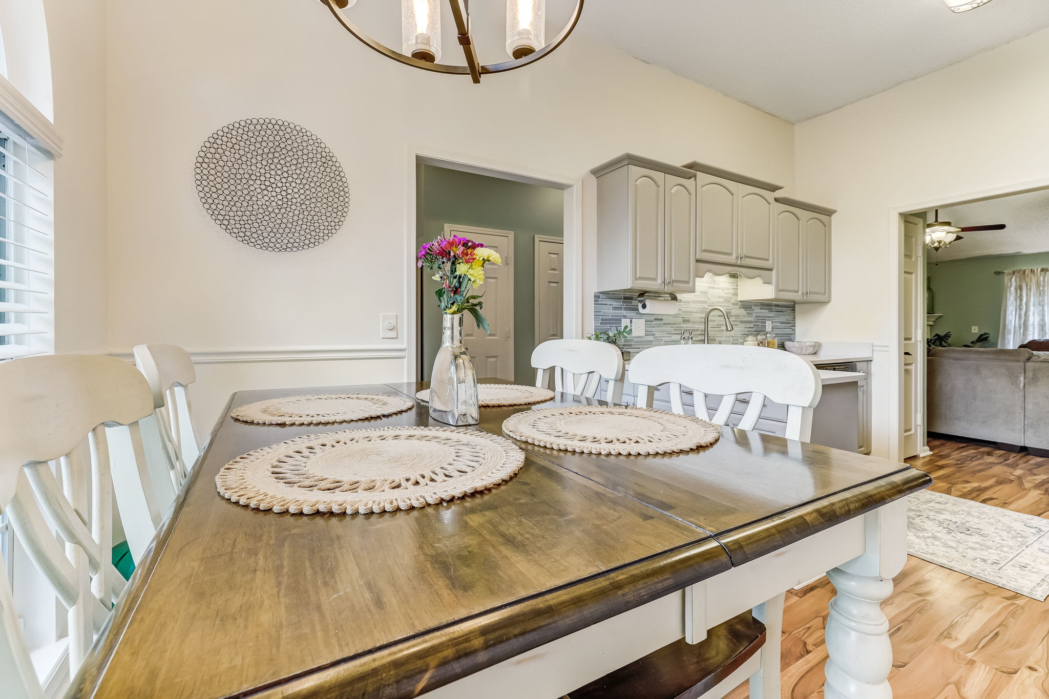 Breakfast Nook