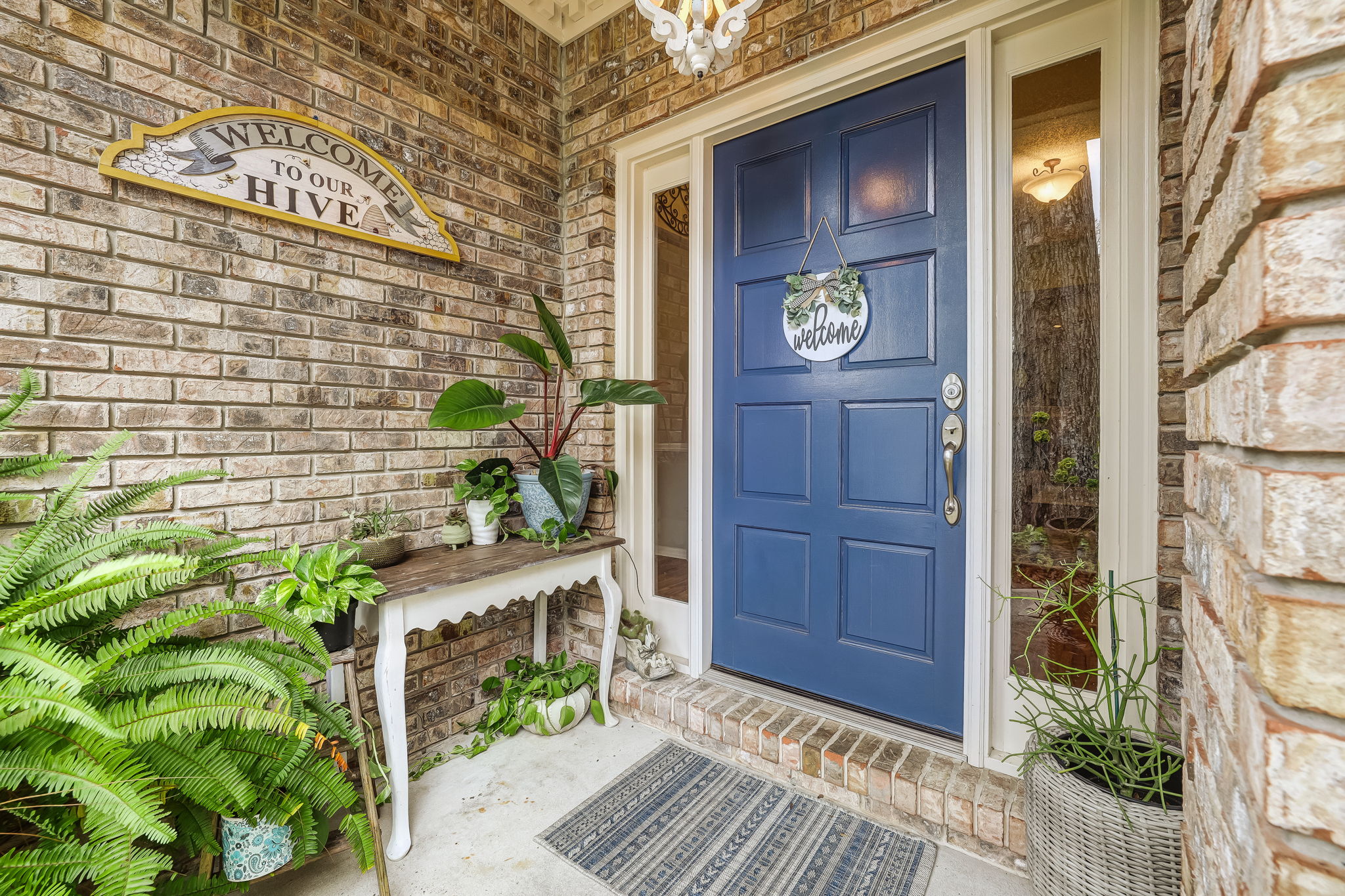 Front Entry Detail