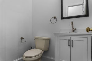  Photo 34