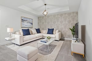 37-web-or-mls-DSC00055 virtually staged.jpeg