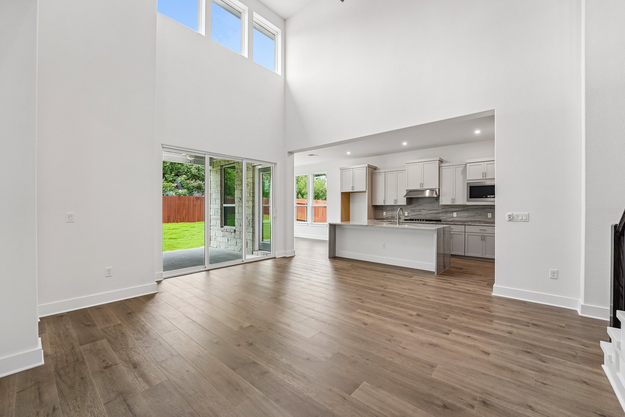 Sonata Pl-S2804-010.jpg