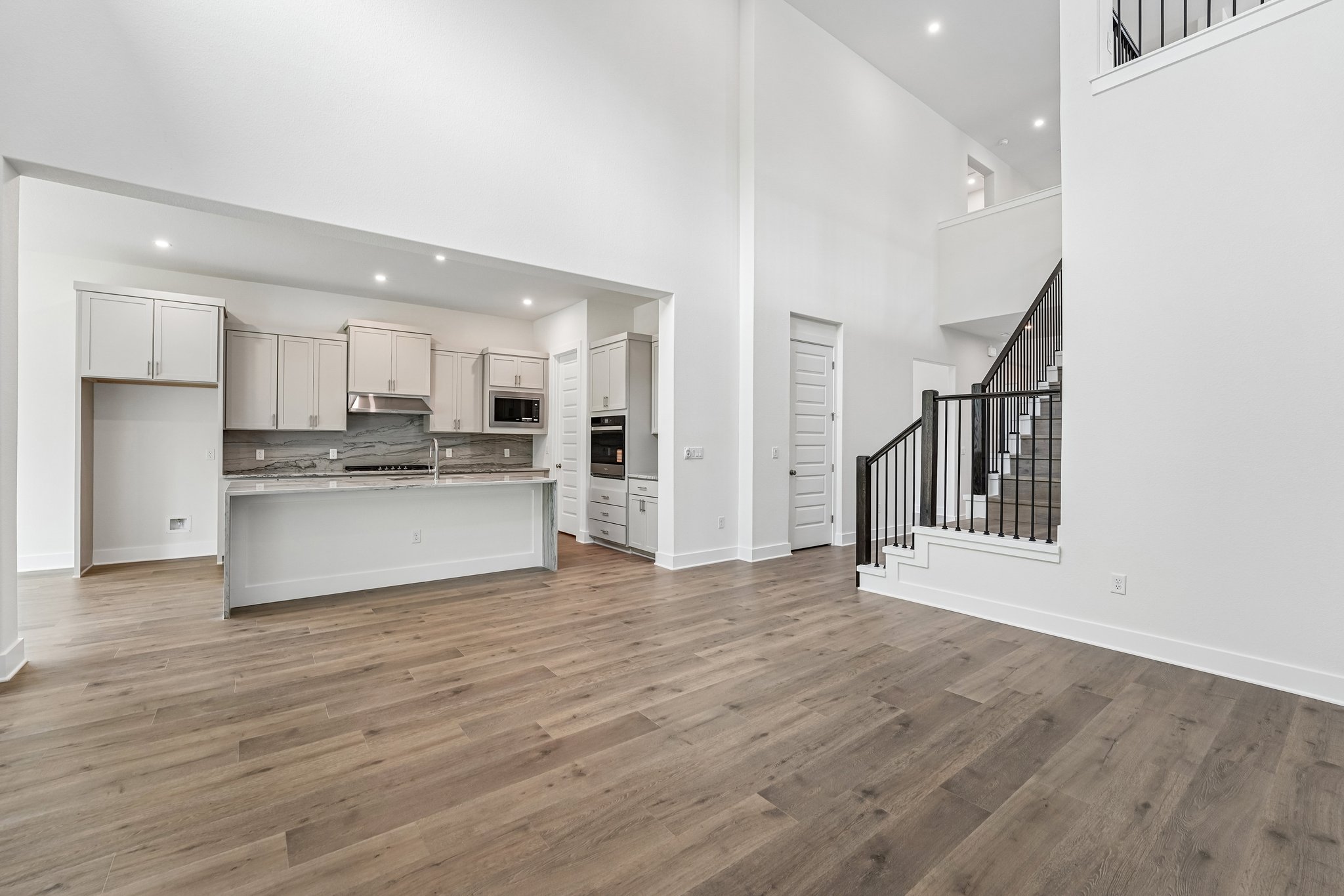 Sonata Pl-S2804-011.jpg