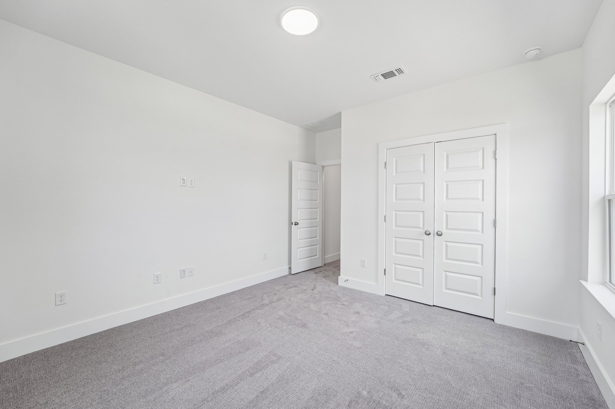 Sonata Pl-S2804-040.jpg