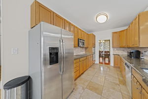 Abundant kitchen cabinets