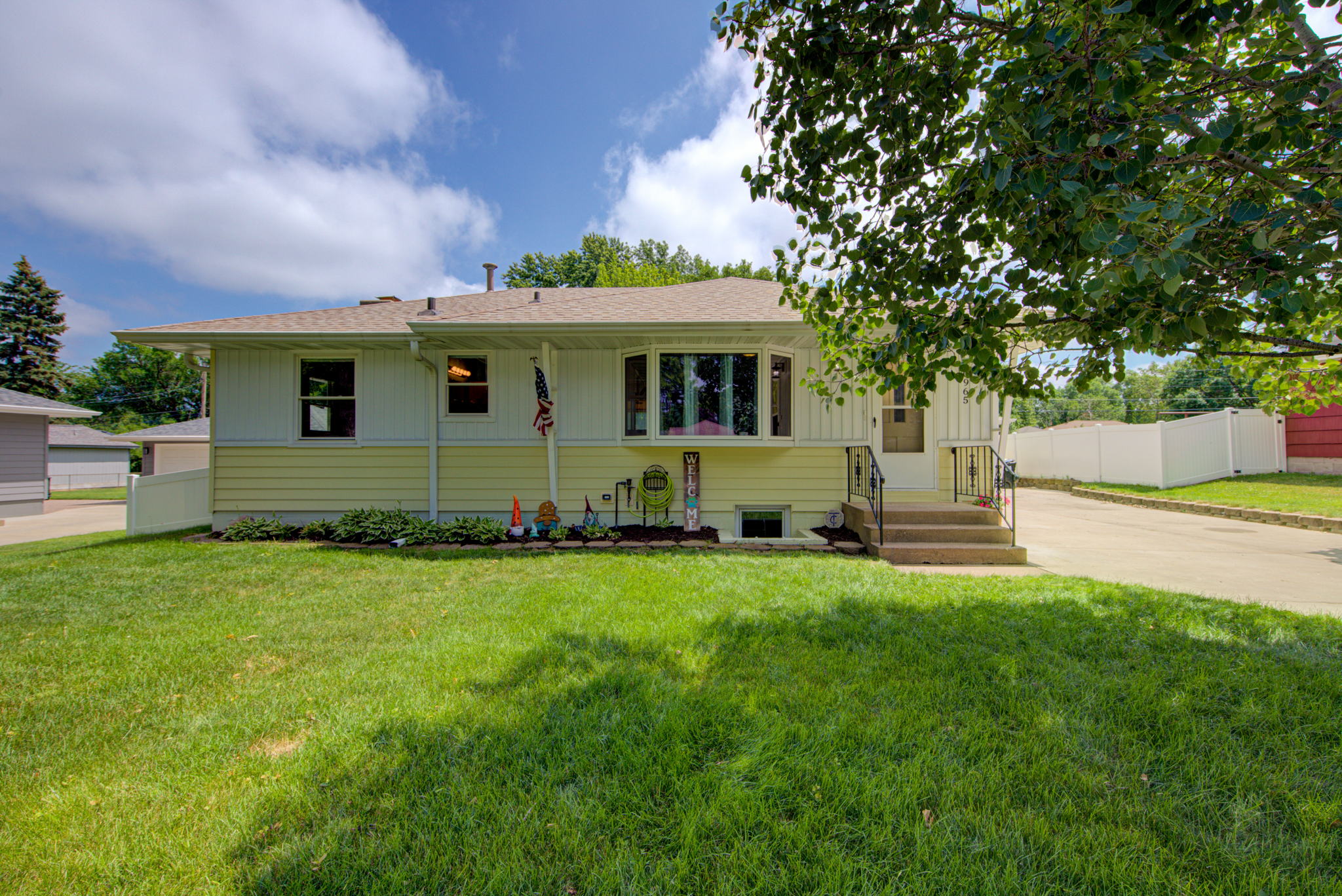 1 Exterior Front of House