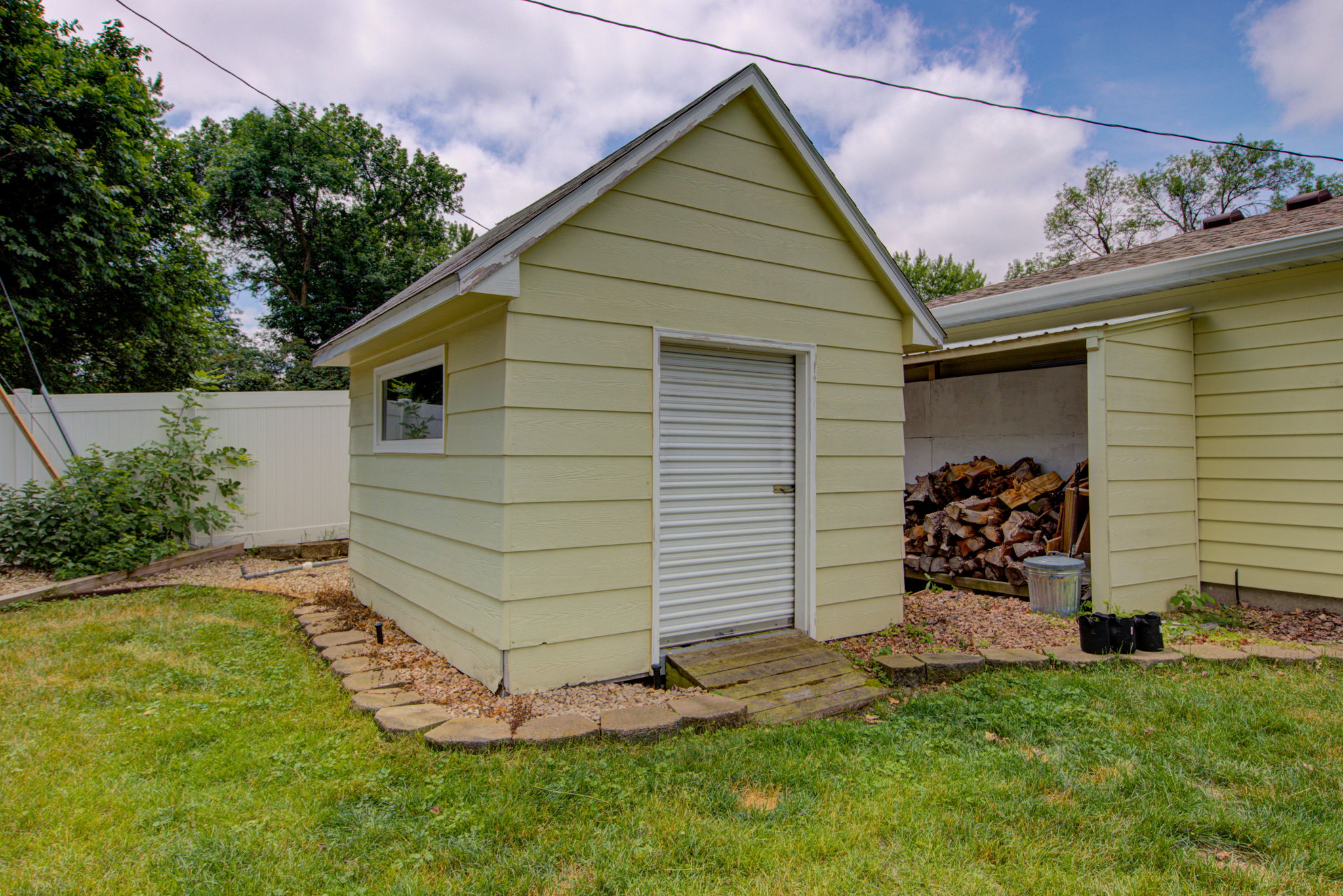 25 Shed