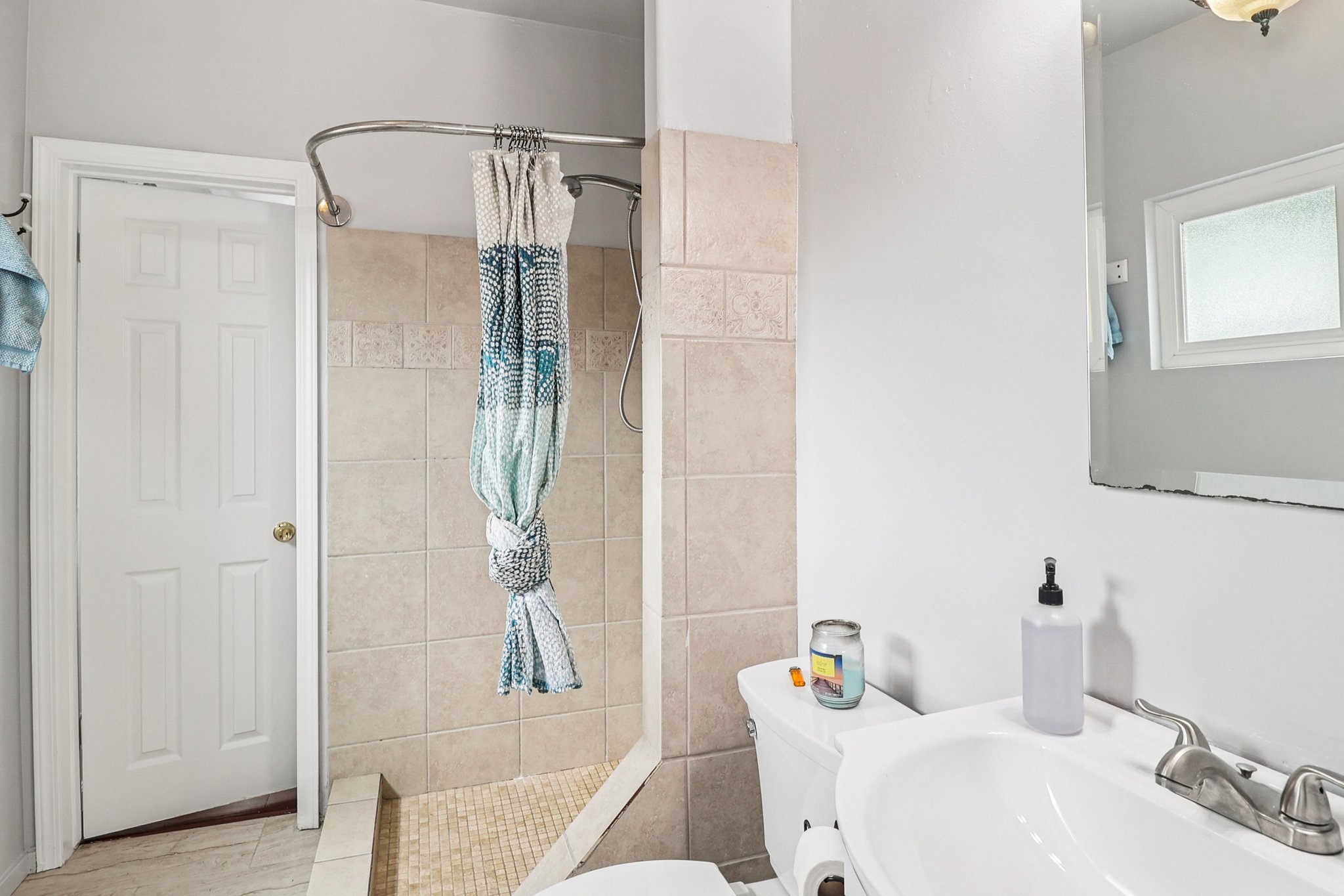 Wayside Ave-S0304-015.jpg