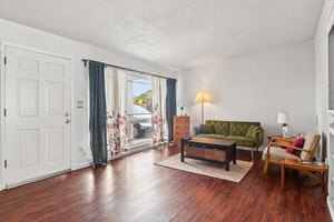 Wayside Ave-S0304-005.jpg